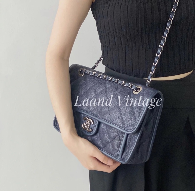 Chanel Cf28季節限量款牛皮口蓋斜挎包 99閒置新🉑斜挎🉑肩背-3