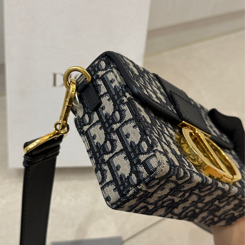 Dior Montaigne 30 mini box 芯片款閒置新🈶保卡 配件齊全✨-23