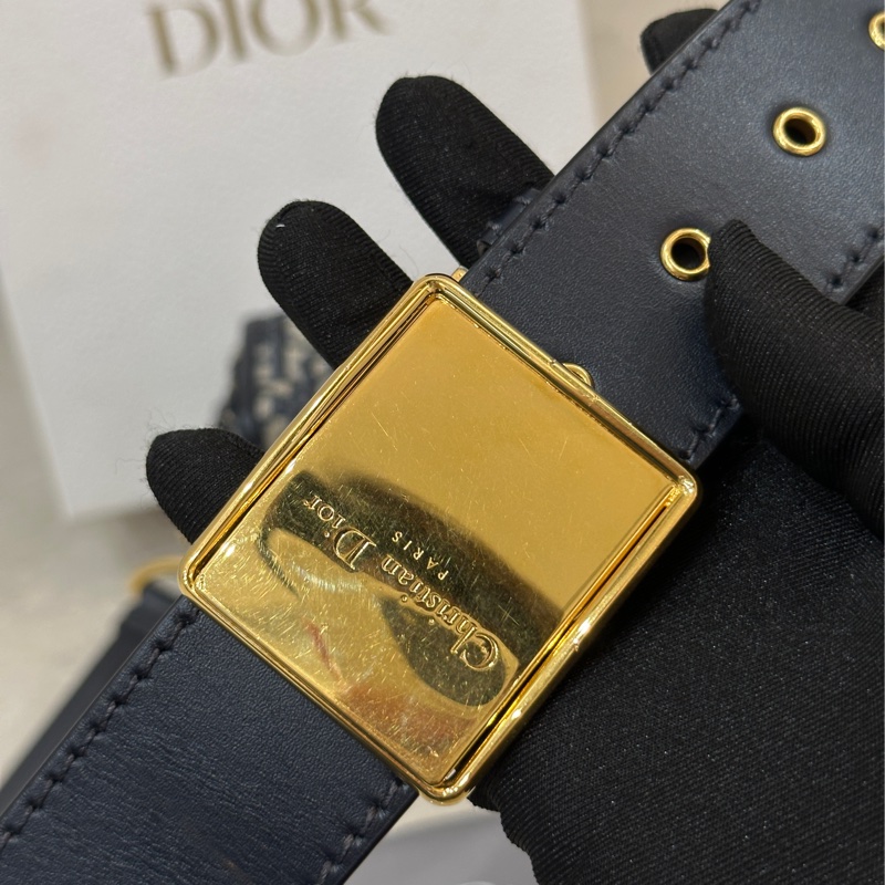 Dior Montaigne 30 mini box 芯片款閒置新🈶保卡 配件齊全✨-29