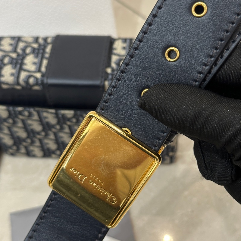 Dior Montaigne 30 mini box 芯片款閒置新🈶保卡 配件齊全✨-32