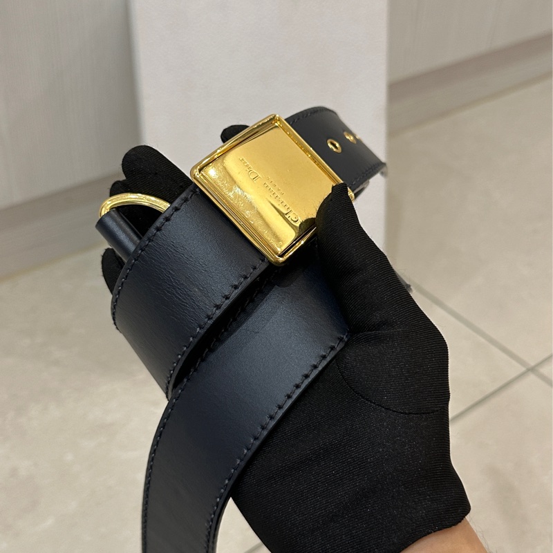 Dior Montaigne 30 mini box 芯片款閒置新🈶保卡 配件齊全✨-59
