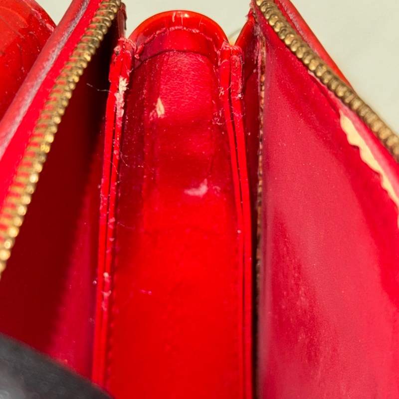 Louis Vuitton 漆皮紅色相機包-17