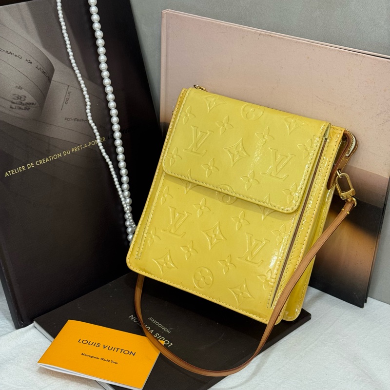 Louis Vuitton 單肩包 Vernis Motte M91059 檸檬黃色-4