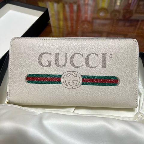 Gucci中性復古圖紋小牛皮拉鏈長夾（白色