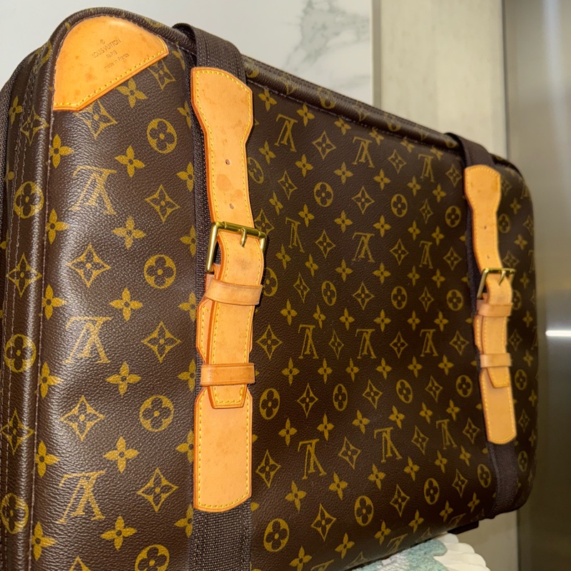 🌸 Louis Vuitton Sirius 老花旅行袋|復古控必收!LV老花-14