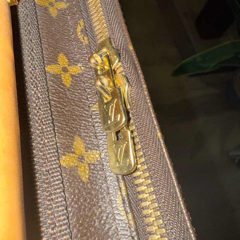 🌸 Louis Vuitton Sirius 老花旅行袋|復古控必收!LV老花-32