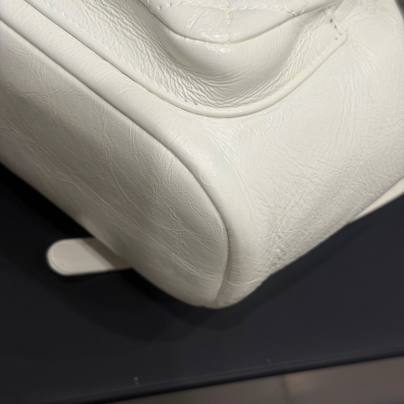 全配芯片款🈶️購證❤️香奈兒奶油白油蠟牛皮duma 雙肩包-11