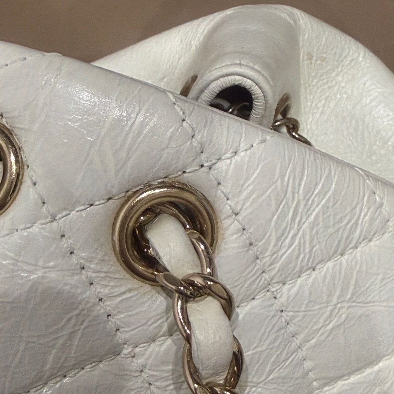 全配芯片款🈶️購證❤️香奈兒奶油白油蠟牛皮duma 雙肩包-23