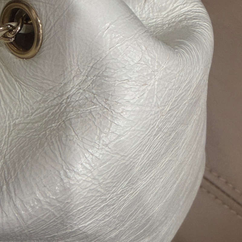 全配芯片款🈶️購證❤️香奈兒奶油白油蠟牛皮duma 雙肩包-32