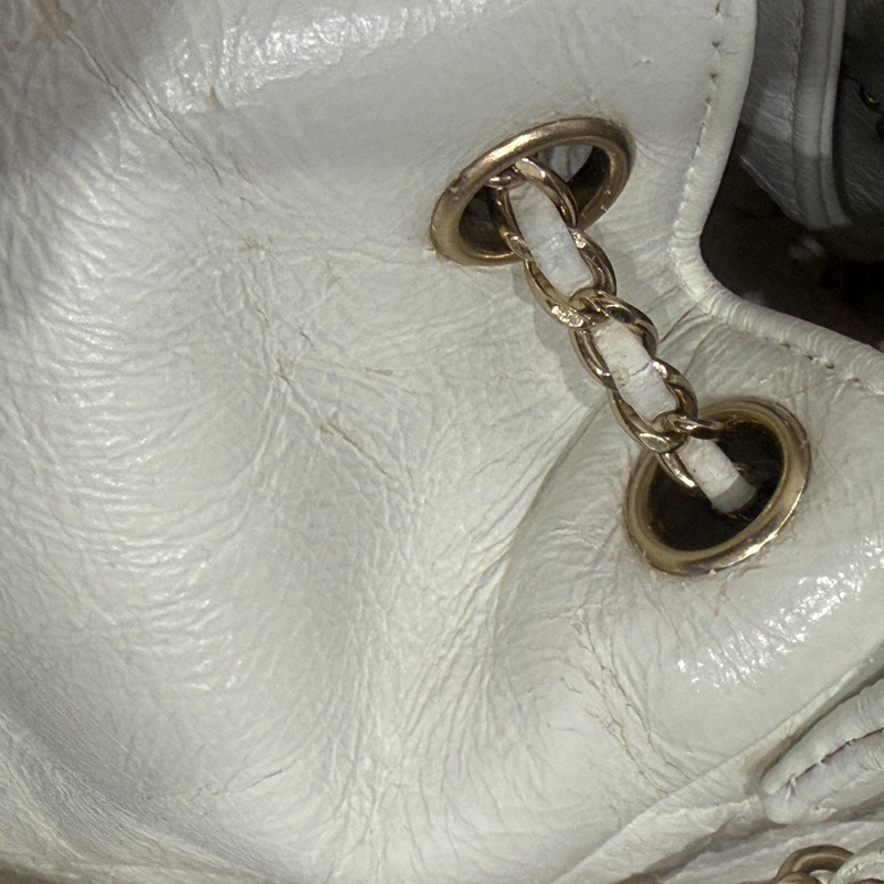 全配芯片款🈶️購證❤️香奈兒奶油白油蠟牛皮duma 雙肩包-37