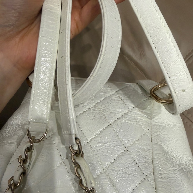 全配芯片款🈶️購證❤️香奈兒奶油白油蠟牛皮duma 雙肩包-59