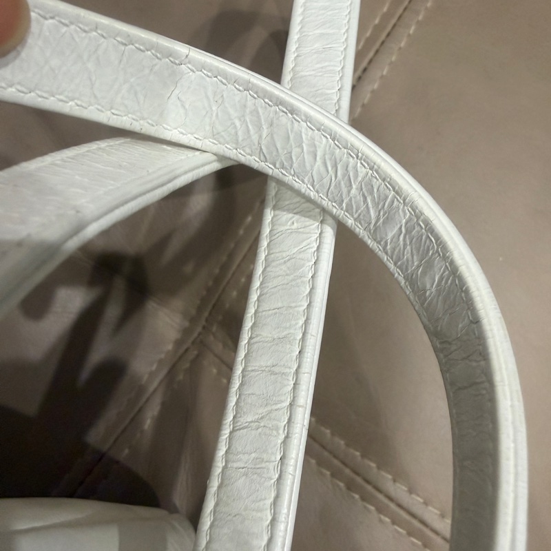 全配芯片款🈶️購證❤️香奈兒奶油白油蠟牛皮duma 雙肩包-61