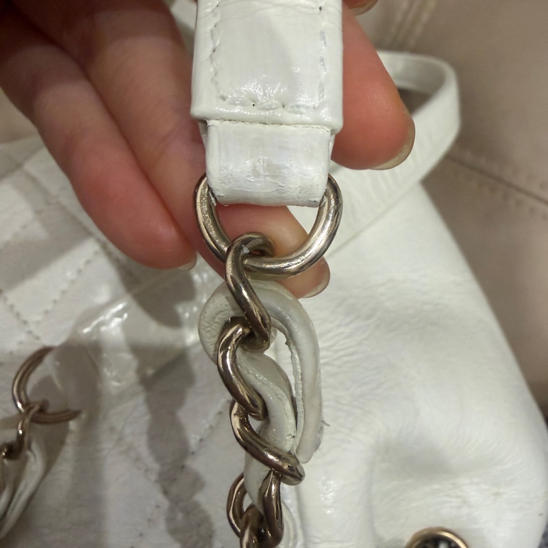 全配芯片款🈶️購證❤️香奈兒奶油白油蠟牛皮duma 雙肩包-66