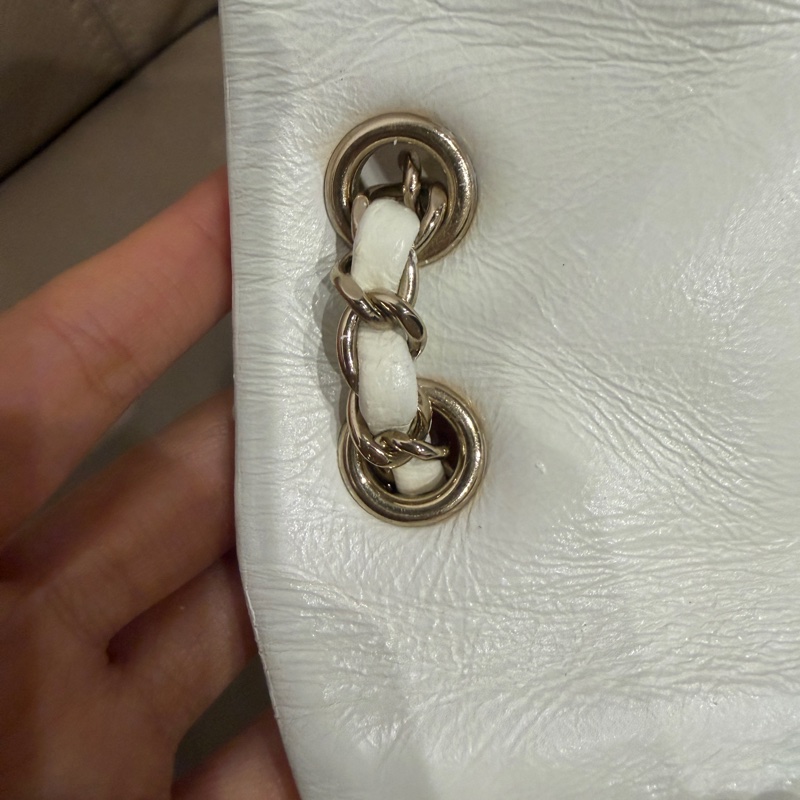 全配芯片款🈶️購證❤️香奈兒奶油白油蠟牛皮duma 雙肩包-76