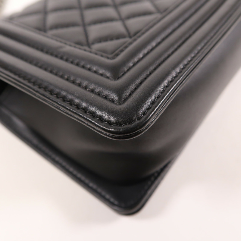 CHANEL 羊皮皮革Boy 25銀扣鏈帶肩背袋-7