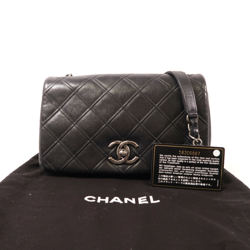 CHANEL 牛皮皮革Chain Shoulder銀扣鏈帶肩背袋-16