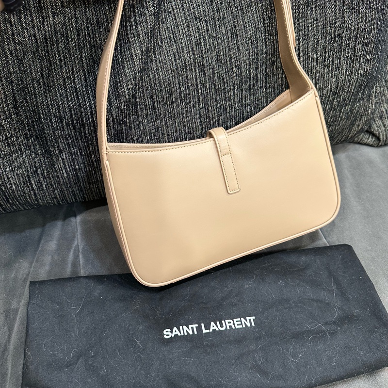 99新🌟 ysl #奶茶色 #腋下包 #新款 #LE5A7-6