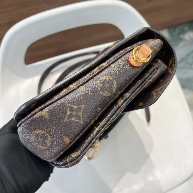 Louis Vuitton LV Metis 郵差包-4