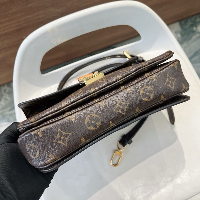 Louis Vuitton LV Metis 郵差包-5