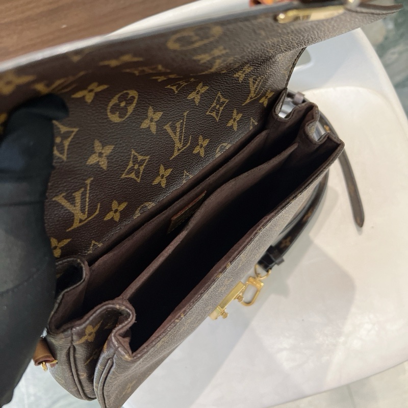 Louis Vuitton LV Metis 郵差包-7