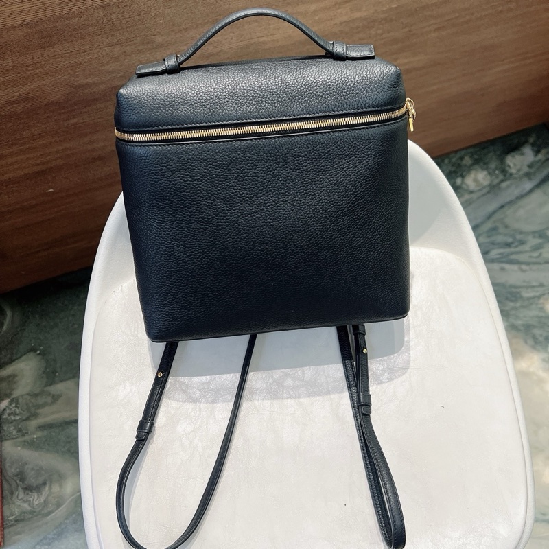 Loro Piana LP23.5 黑色後背包-0