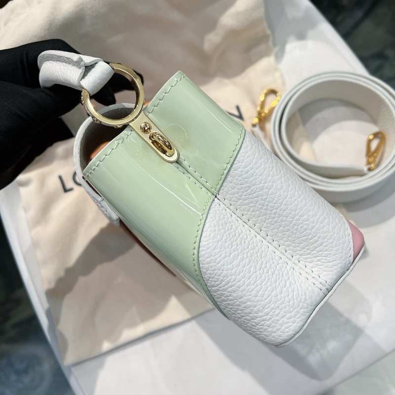 Louis Vuitton LV Capucines Mini 20cm-3