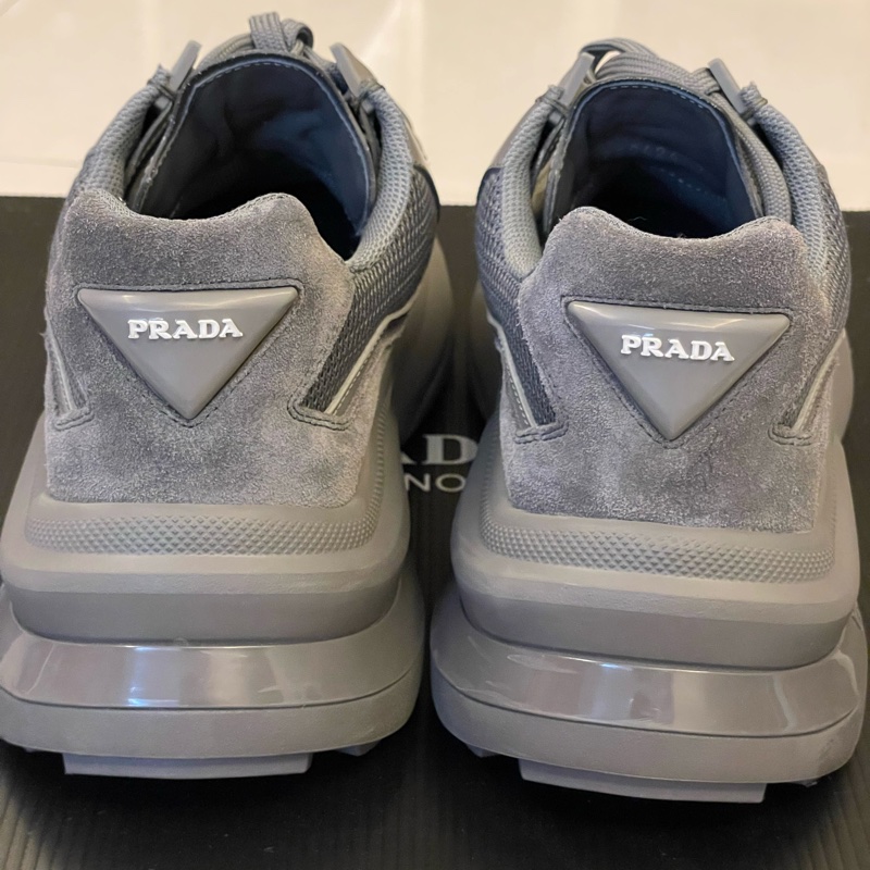 Prada 皮革 休閒鞋 運動鞋 男鞋 手工義大利製 近全新秀款-3