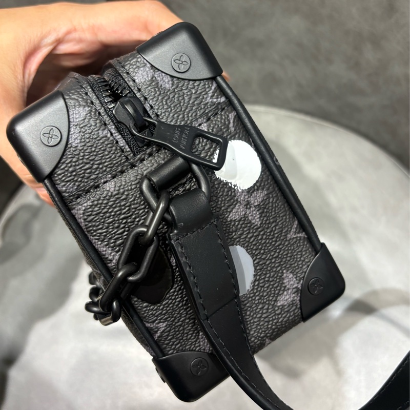 LV 草間彌生聯名款Trunk 盒子包 限量-4