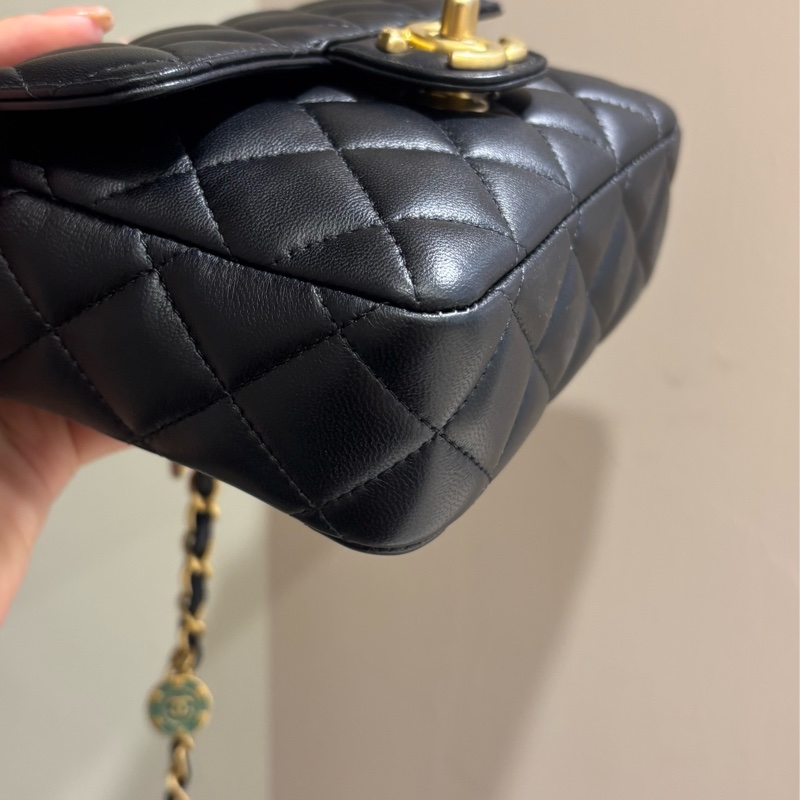Chanel黑金限量籌碼金幣琺瑯方胖/晶片-6