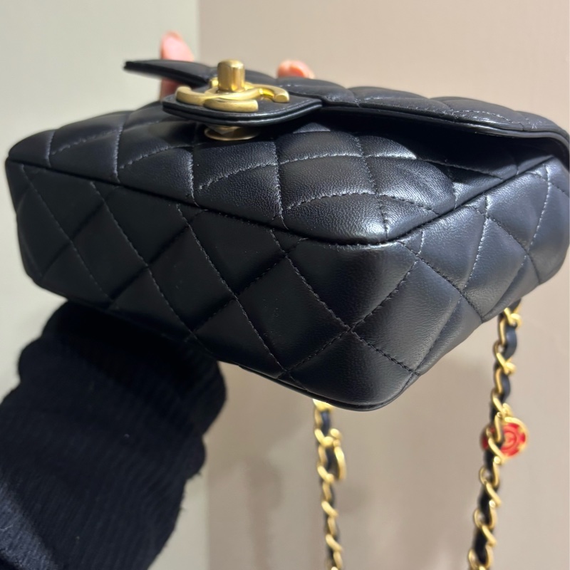 Chanel黑金限量籌碼金幣琺瑯方胖/晶片-7