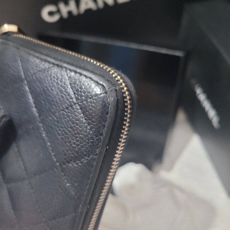 💜 Chanel香奈兒
荔枝皮拉鍊長夾(已改造可斜背)-18