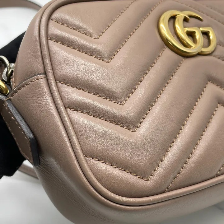 Gucci 祼色馬蒙迷你號相機包 斜背包-11