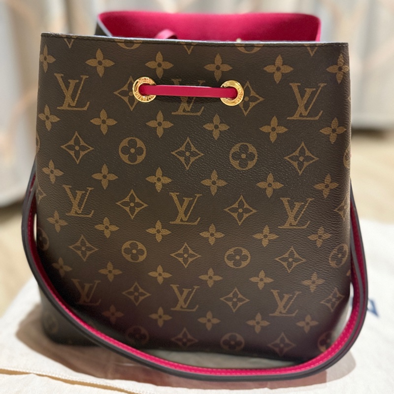 Lv M44020 NéoNoé MM 桃色水桶包-6