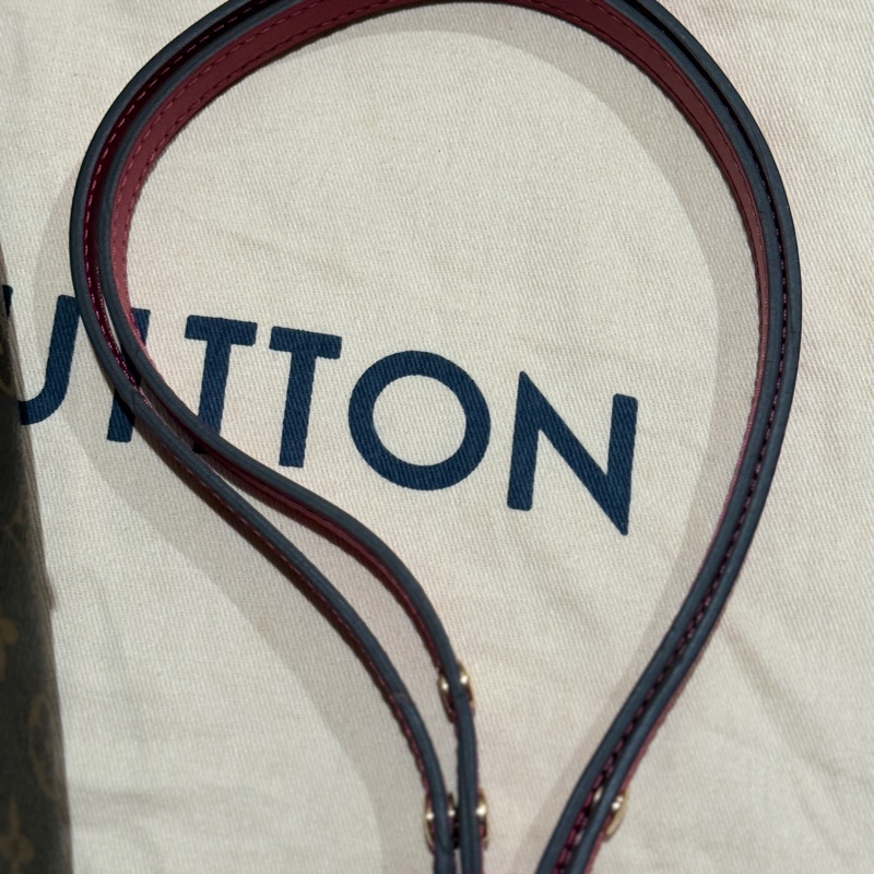 Lv M44020 NéoNoé MM 桃色水桶包-16