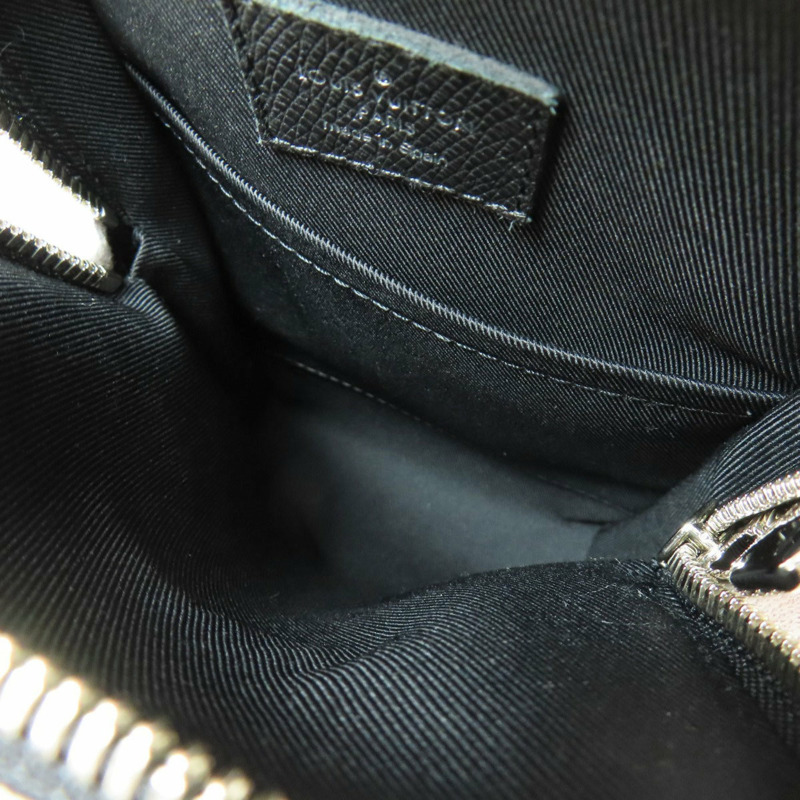 Louis Vuitton M30741 戶外斜背包 Body Taigarama 女款 LOUIS VUITTON-4