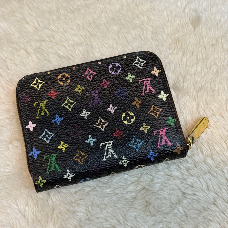😎出名好用 用過回不去的LV黑彩拉鏈零錢包 短夾💶鈔票對折放超多-0