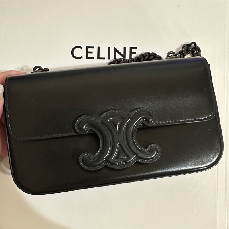 CELINE秀款 黑色凱旋鏈包-0