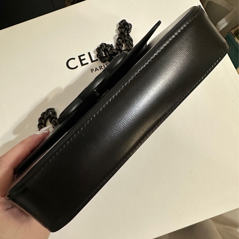 CELINE秀款 黑色凱旋鏈包-4