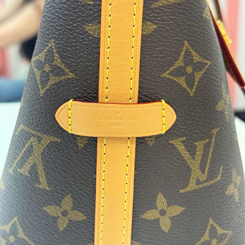 (全新商品 )Louis Vuitton carryall M46203 芯片款-6