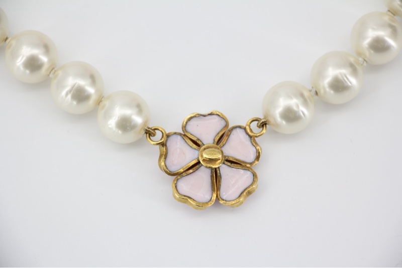 Chanel Vintage 97P 琉璃粉紅色山茶花仿珍珠頸鏈-6