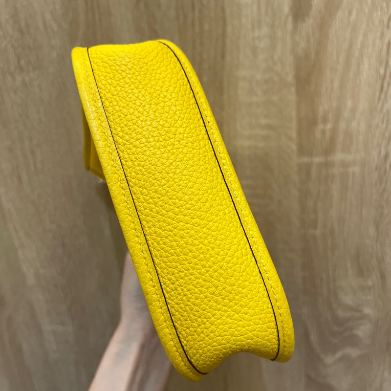 Hermes 9O那不勒斯黃TC皮銀扣mini Evelyne-6