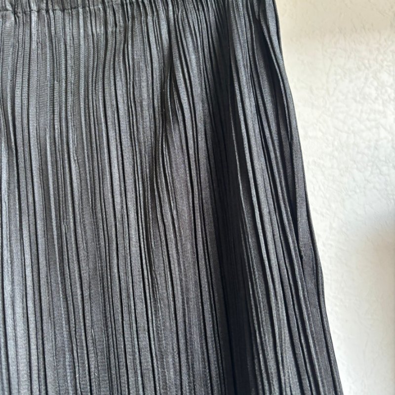 PLEATS PLEASE ISSEY MIYAKE 三宅一生PP 黑色直紋錐形長褲4號 PP23JF115-9