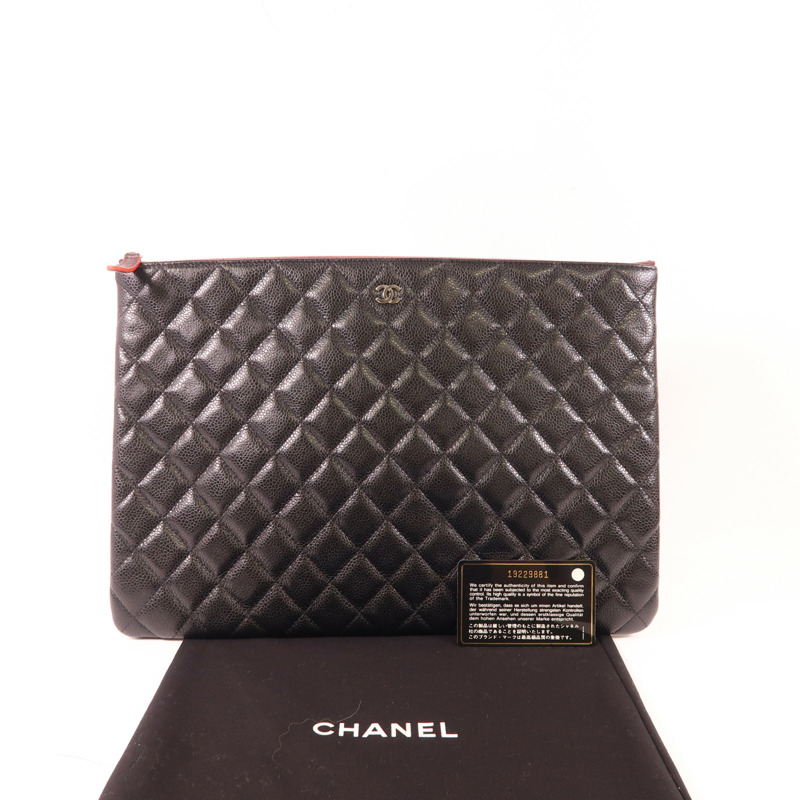 CHANEL 【激減優惠】牛皮皮革Pouch銀扣手拿包-12