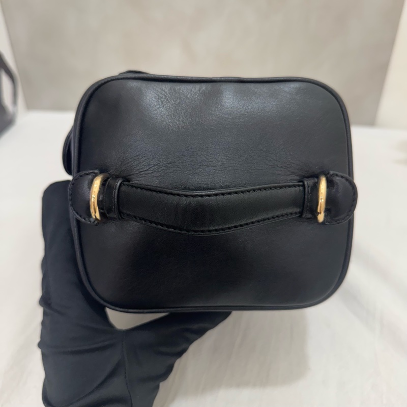 Chanel 小羊皮手提化妝包-18