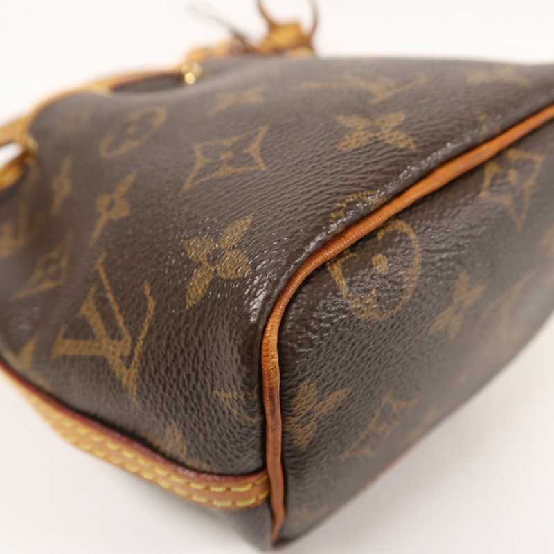 LOUIS VUITTON Monogram Noe BB金扣肩背袋-10