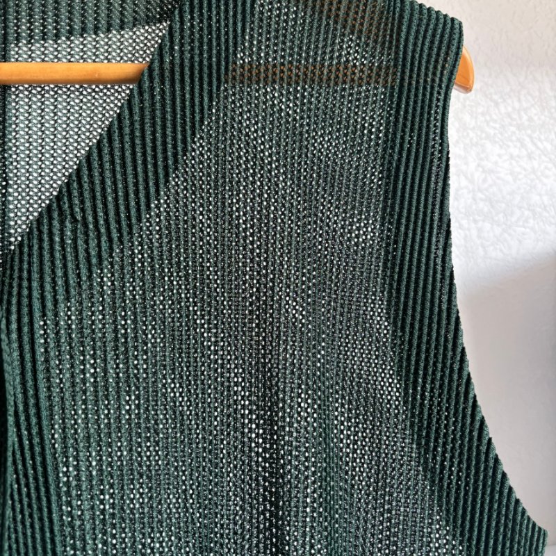 PLEATS PLEASE ISSEY MIYAKE 三宅一生PP 松綠色網狀長版背心罩衫3號-2