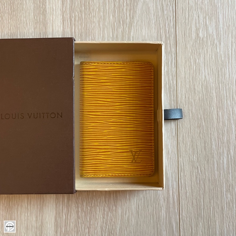 LV Louis Vuitton 黃色水波紋卡夾/名片夾-0