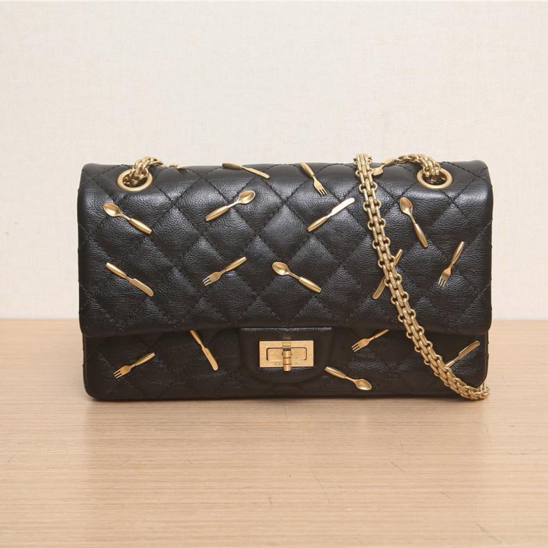 CHANEL(香奈兒) 2.55 口蓋包 小號 24cm 晚宴刀叉徽章菱格紋 21開-0