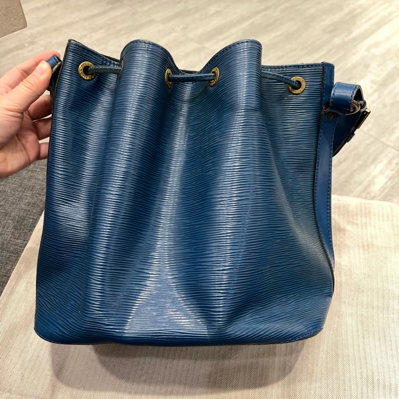 Louis Vuitton LV epi 水波紋 水桶包 藍-3