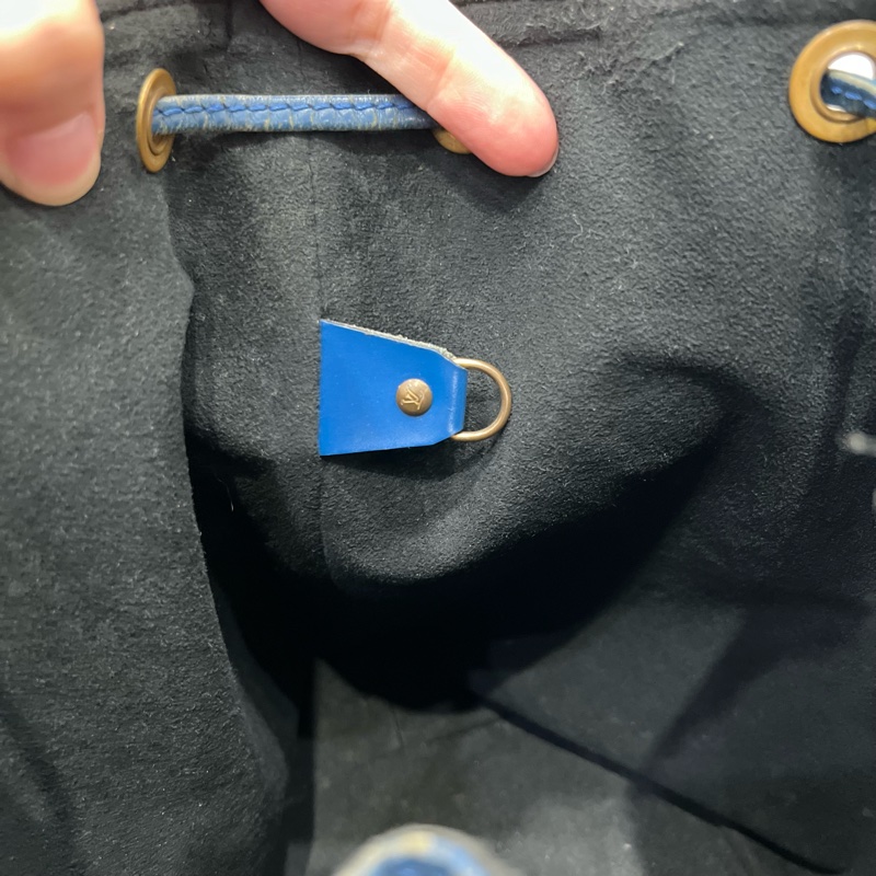 Louis Vuitton LV epi 水波紋 水桶包 藍-25